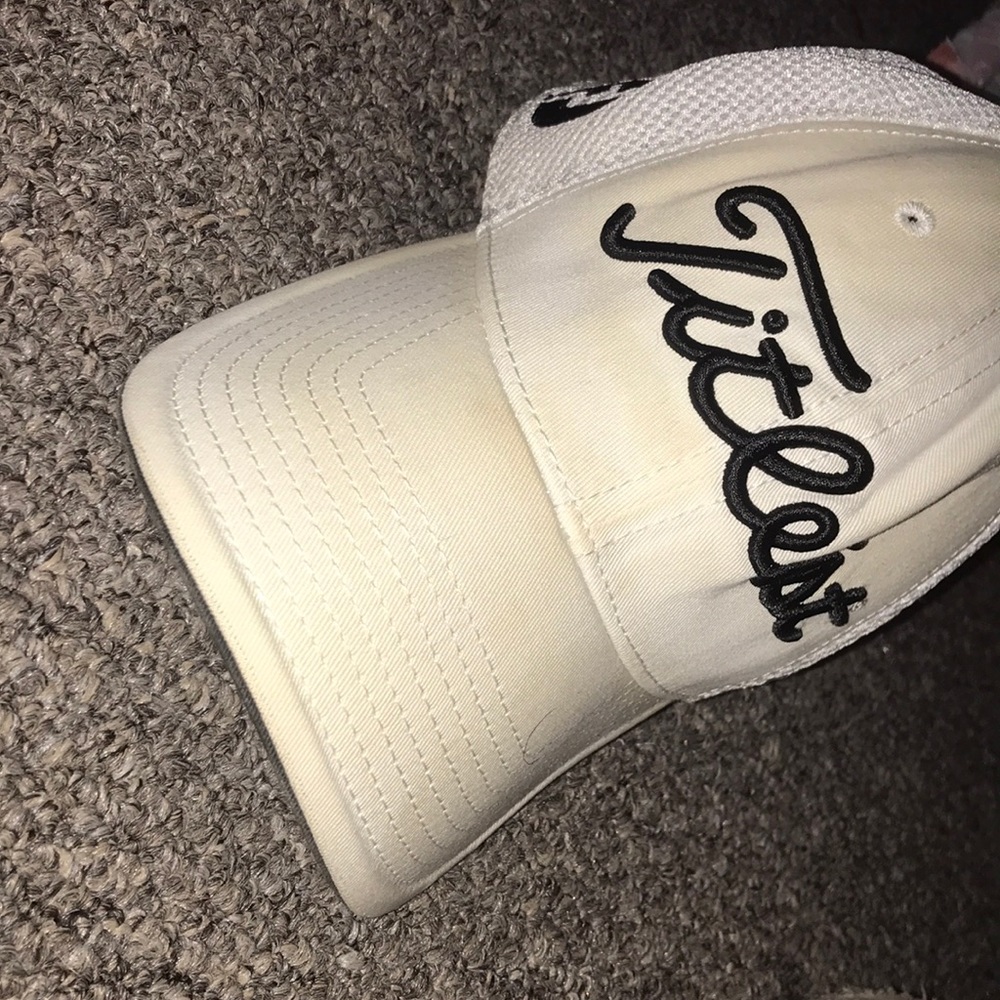 titleist dad hat